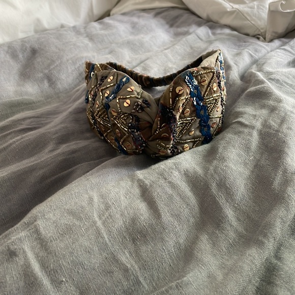 Deepa Gurnani Head Wrap NWT - Picture 5 of 8